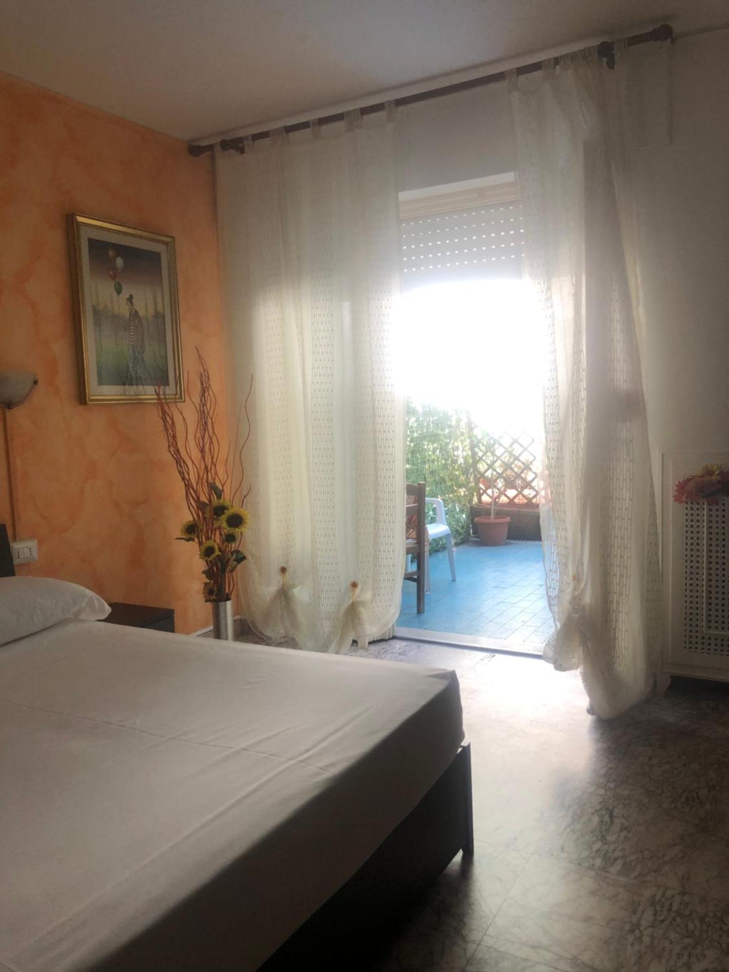 Affittacamere Selene Sanremo Exteriér fotografie
