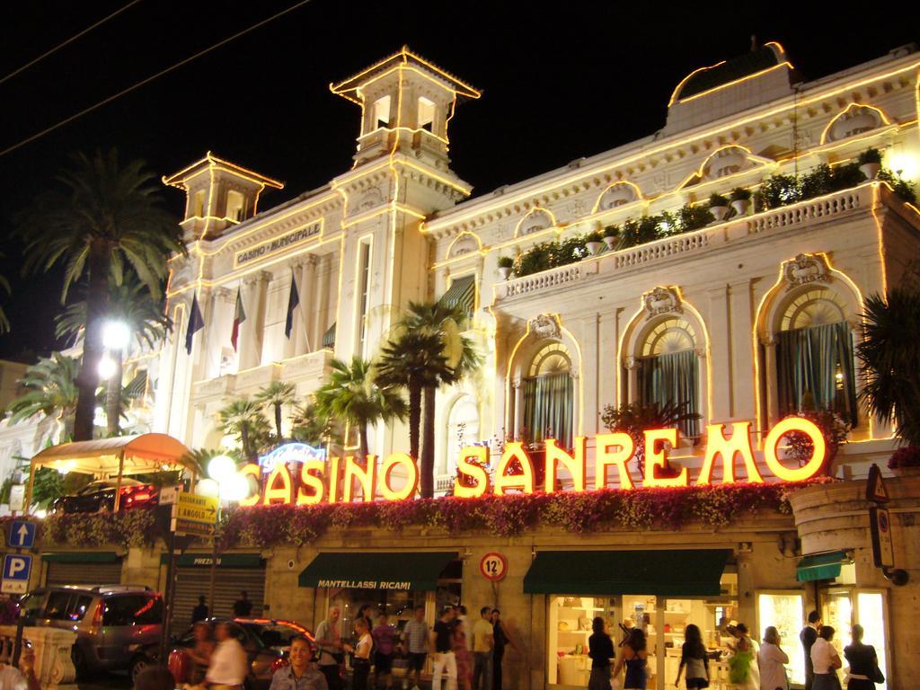 Affittacamere Selene Sanremo Exteriér fotografie